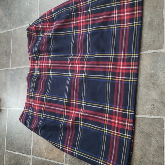Talbots Dresses & Skirts - NWOT VINTAGE TALBOTS PLAID FULLY LINED SKIRT WIYH SIDE ZIPPER SIZE 16W.